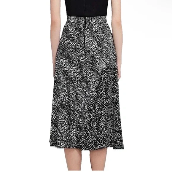 ALICE + OLIVIA Danita Double Layer A-Line Skirt - Size 2 - MSRP $440 - NWT - Picture 3 of 12